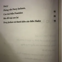 Hồ sơ á thần - Rick Riordan 1031216