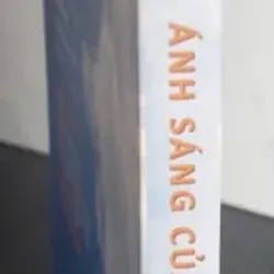 Sách Ánh sáng của Trần Gian - Diệu Nguyên 2018 680804