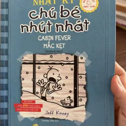 Nhật ký chú bé nhút nhát- song ngữ- Mắc kẹt