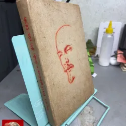 SÁCH CUỘC ĐỜI CỦA LÊ-NIN 1028806