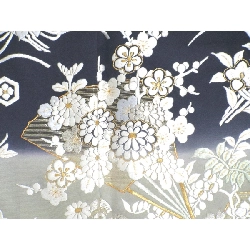 Áo kimono thăm viếng thêu họa tiết - Hàng hiệu Authentic 883214