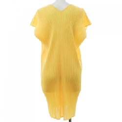 【Đối tượng phiếu giảm giá】Đầm PLEATS PLEASE 651038