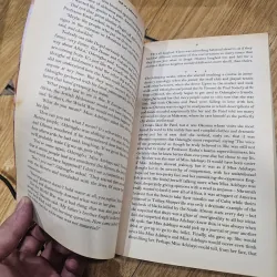 Half of a Yellow Sun
 757956