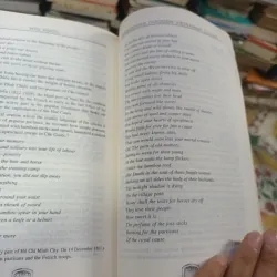 Wandering Through Vietnamese Culture - Hữu Ngọc 1031388