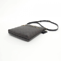 【Sản phẩm mới】Túi xách vai Coach CW325 613903