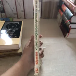 Những mẩu chuyện về đời hoạt động của Hồ Chủ Tịch 993482