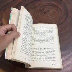 II Tựa Sách: 24 Cung Bậc Trái Tim - Trang Thơ, Lâm Moon, Xuân Oanh, Thẩm Quỳnh Trân - 2014 976287