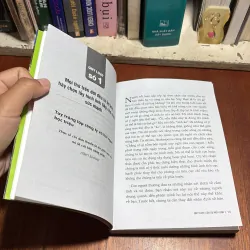 II Sách Kỹ Năng: Quy Luật Của Sự Nổi Loạn - CHRISTINE COMAFORD, LYNCH - 2008 927331