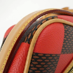 Túi đeo vai Louis Vuitton Damier Pop Chess Messenger N40561 609704