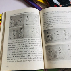 📚 SÁCH VỀ TAEKWONDO 542457