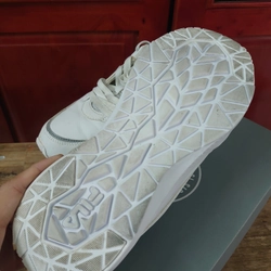 Fila trắng size 39 chân 25cm 482426