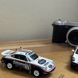 Mô hình xe Porsche 911 Dakar Rally Rothmans chính hãng 537211