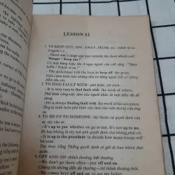 THÀNH NGỮ ANH VIỆT THÔNG DỤNG (Essential Idioms in Eng) Robert Dixson. Anh Thư dịch. 1993 732658