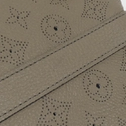 Túi Louis Vuitton Mahina Seals PM M93084 619384