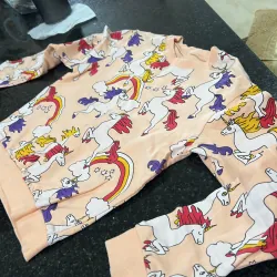 áo thun tay dài Pony