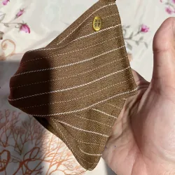 Kẹp tóc càng cua tam giác phong cách cổ Điển mới 2025 760000