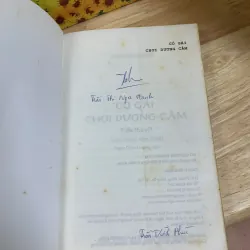 Cô Gái Chơi Dương Cầm - Elfriede Jelinek 926357