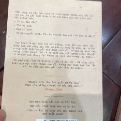 CÔ GÁI TRONG TRANG SÁCH - GUILLAUME Musso - tiểu thuyết nước ngoài kì ảo - 2 loại  1040046