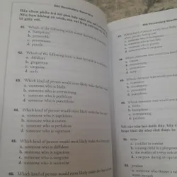 2 cuốn sách rèn luyện từ vựng tiếng Anh. Tác giả Lê Quốc Thảo BBT Infor Stream 701457