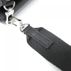 Túi đeo vai Louis Vuitton Monogram Drip Trio Pouch M81013 - Hàng hiệu Chính hãng 776415