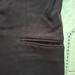 Áo Blazer/ áo vest nam nữ unisex màu đen size L còn tốt 999618