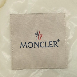 【Khuyến mãi】Áo khoác MONCLER 636639