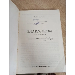 [Phiên Chợ Sách Cũ] Người Đứng Sau Lưng (2002) - Vlađimia Métvêdép D2407 533427