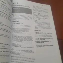 Fantastic Flyers (teacher's book, kèm CD) 930999