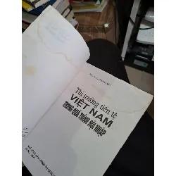Thị trường tiền tệ Việt Nam trong quá trình hội nhập mới 80% ố có vết ẫm 2004 TS. Lê Hoàng Nga KINH TẾ - TÀI CHÍNH - CHỨNG KHOÁN VAVO1709 560194