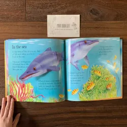 Sách ngoại văn Lift-the-flap Dinosaurs, Used, Bìa mềm, Sách Lật Mở 756490