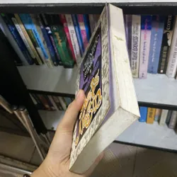 Chú nhóc ở thành IÍtanbul Tự truyện của  Aziz Nesin 716603