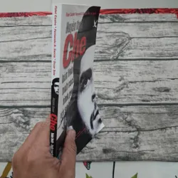 Huyền thoại CHE. Bản lĩnh tính cách tình yêu và sự bất tử. Fidel Castro... 603621