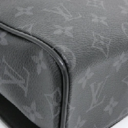 Túi xách vai Louis Vuitton Monogram Eclipse District MM M44001 - Hàng hiệu Chính hãng 768332