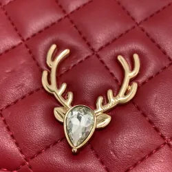 Túi xách dây đeo chéo dự tiệc da mềm màu đỏ đô chưa dùng còn nguyên tag 1019332