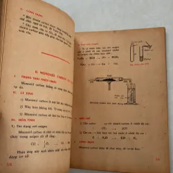 Hoá học lớp tám - Ban giáo sư Alpha - 1973s 801051