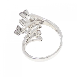 Nhẫn kim cương 750WG 668950