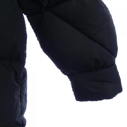 【Mã giảm giá】Áo khoác lông vũ PRADA 636058