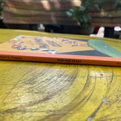 PHẤP PHỚI CỜ BAY LỊCH SỬ QUỐC KỲ CÁC NƯỚC CHO TRẺ EM- ROBERT G. FRESSON 551191