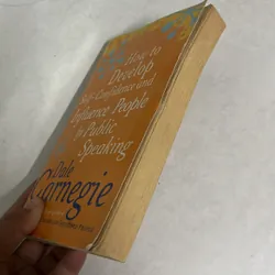 How to Develop Self-Confidence and Influence People by Public Speaking - Dale Carnegie 531974