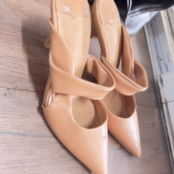 Giày cao gót mũi nhọn 473332
