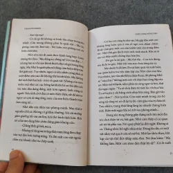 CHIẾC VÒNG ĐỒNG ĐEN - PHAN HỒN NHIÊN 719992