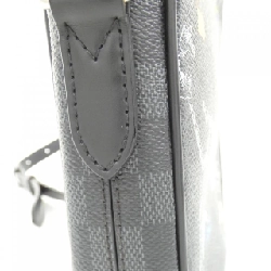 Túi đeo vai Louis Vuitton Damier Graphite Map Danube N40239 612393