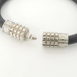 Louis Vuitton Taiga Bracelet Digit 19cm M6629E - Hàng hiệu Chính hãng 772207