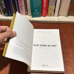 I Tiểu Thuyết: Khu Vườn Bí Mật - FRANCES HODGSON BURNETT - Nguyễn Tuấn Khanh (Dịch) - 2013 795583