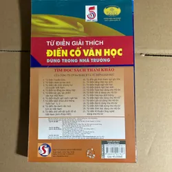 Từ điển giải thích điển cố văn học 596423