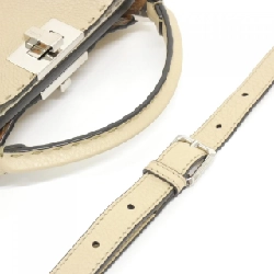 Túi Fendi SELERRIA Peekaboo Essentials 8BN302 A7TV 619582