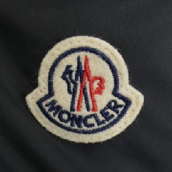 Áo vest lông vũ MONCLER 642673