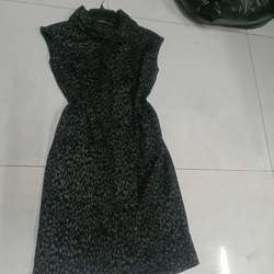 Đầm nỉ ZARA size S 551619