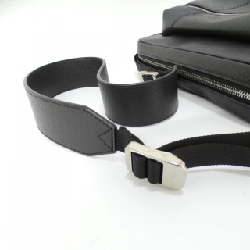 Túi đeo chéo ngoài trời Louis Vuitton Taiga (Mẫu V) PM M30703 612115