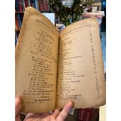 Sử Việt Nam, Đệ Lục - Lê Hữu Thu 931977